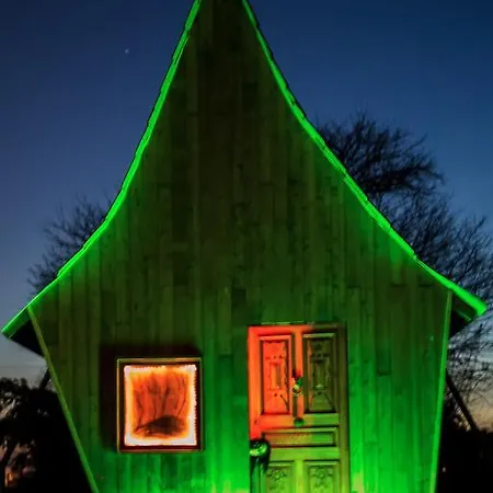 La Maison Magique 3* Trignac